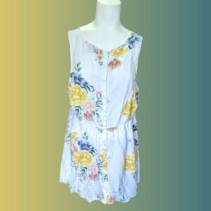 Floral sleeveless buttoned summer top